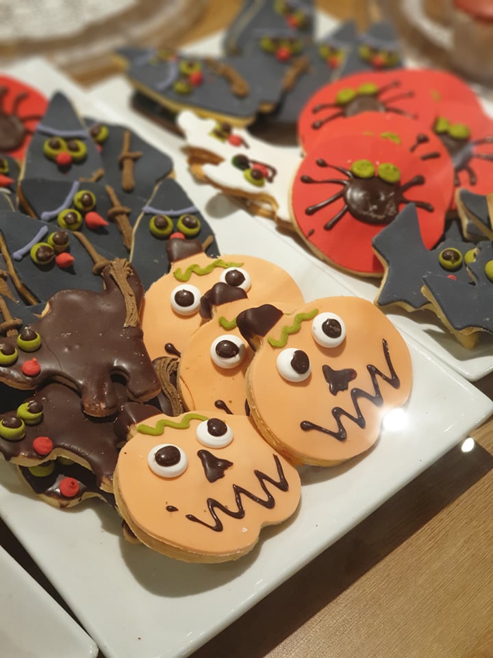 Fishers Farm Halloween Happy Hauntings biscuits